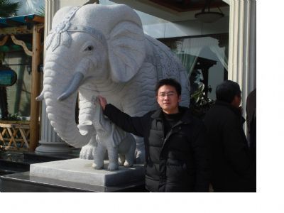 小黑猫的第一张照片--爱上海相亲服务中心